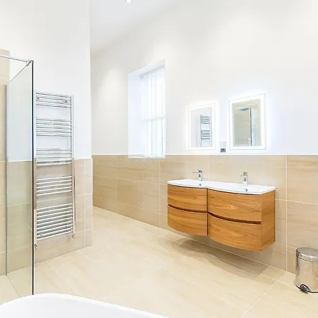 7-bed Manor - Contractors & Group Apartamento Penrith