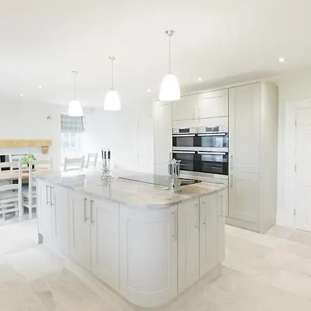 7-bed Manor - Contractors & Group Apartamento Penrith