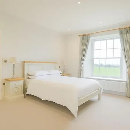 7-bed Manor - Contractors & Group Apartamento *